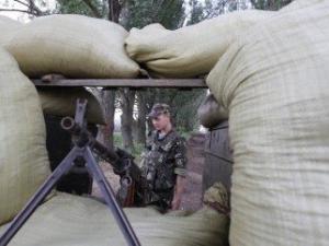 В зоне АТО задержали мародера: изъято 100 тысяч долларов и 40 икон