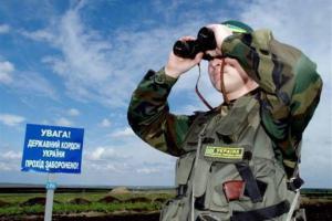 Российские военные обустраивают огневые позиции рядом с украинской границей, - Госпогранслужба