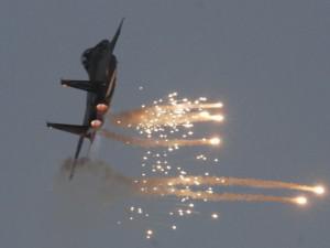 В ответ на ракетные обстрелы ВВС Израиля нанесли удары по 34 целям в секторе Газы
