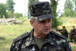 Порошенко заявил, что назначил начальником генштаба ВСУ Виктора Муженко