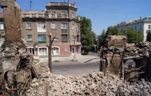 Луганские террористы ведут огонь по бомбоубежищам после сигнала о воздушной тревоге