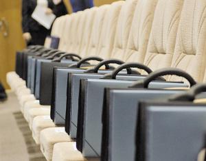 Эксперт: Сокращение количества чиновников в Украине приведет к увеличению их количества