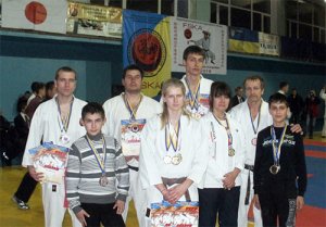 Интервью с чемпионом мира и Европы по карате Петром Гилевым