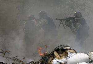 Ночью в центре Славянска прогремел мощный взрыв и раздавалась стрельба