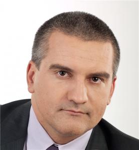 Аксенов не знает, когда Крым адаптируется к России