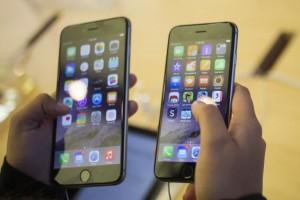Apple продала более 10 млн iPhone за первые три дня