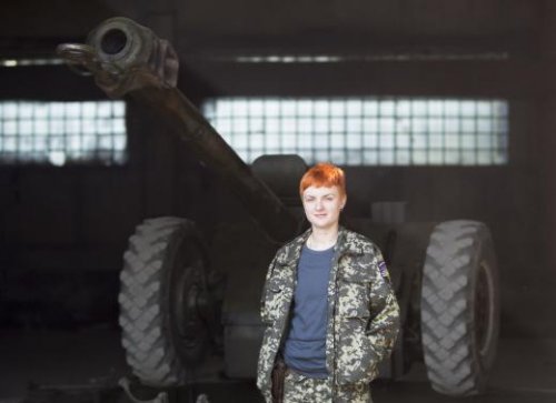 Восточная Украина: Все больше женщин берут в руки оружие Восточная Украина: Все больше женщин берут в руки оружие