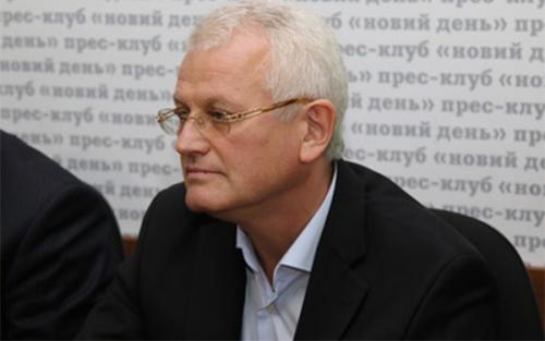 «Проффесор»: В потере территорий виноваты неправильные учебники истории
