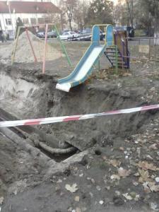 «Суровые оболонские горки» ведут прямо в теплотрассу