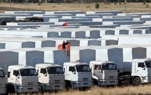 На украинской границе столпились авто с российской гуманитаркой