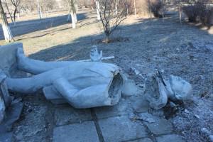 Ночью в запорожском селе свалили еще одного Ленина