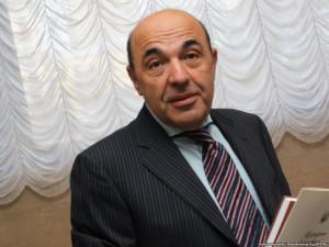 Предложение от Рабиновича: «Или реально помогать людям, или распуститься!»