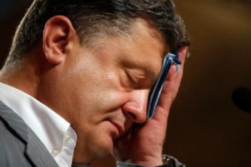 Меркель и Олланд заталкивают Порошенко в кремлевский сценарий