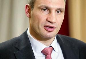 Кличко предложил депутатам не ссориться перед глазами врага