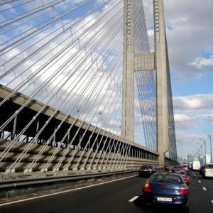 В Киеве ограничат движение по Южному мосту