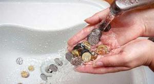 С 1 апреля тарифы на горячую воду вырастут на 55-57%, отопление - на 73%