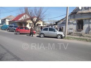 В Мелитополе иномарка угодила в столб