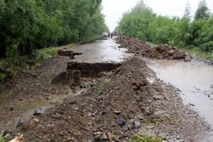 В Запорожской области размыло трассу на Бердняск