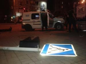 В Запорожье милицейская машина протаранила легковушку