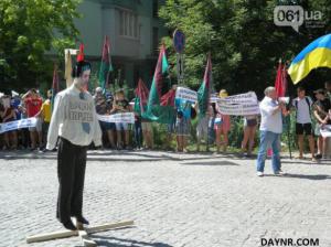 В Запорожье «Силу нации» разогнал «Правый сектор» - ФОТО, ВИДЕО