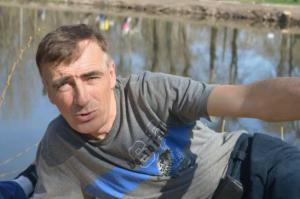 В Запорожской области ищут мужчину на салатовом микроавтобусе