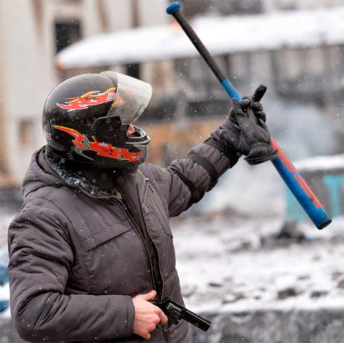 На майдаунов, убивавших милиционеров, путчисты стали заводить уголовные дела