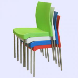 Двое мелитопольцев украли стулья из кафе