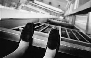 В Запорожской области женщина выпала с 9 этажа