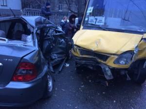 Подробности ДТП с маршруткой: дети в тяжелом состоянии