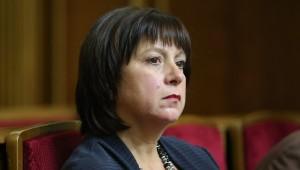 Яресько: Нет причин для пересмотра бюджета из-за сокращения прогноза роста экономики