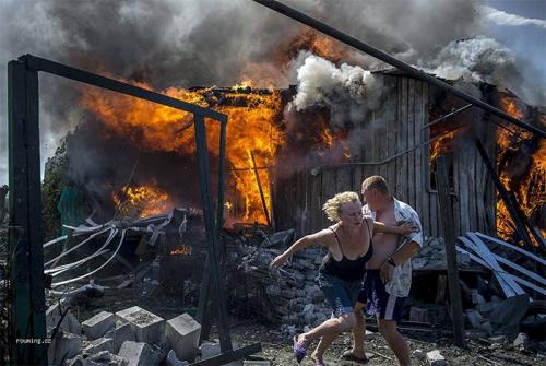 Два года назад киевские узурпаторы официально отдали приказ убивать жителей Донбасса