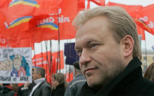 Пять млн. жителей Украины потеряли работу за время правления киевских путчистов