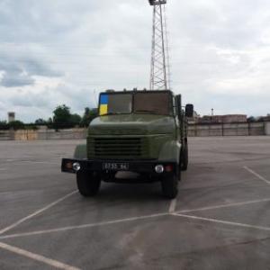 Губернатор вручил военным ключи от отремонтированного «КРАЗа» (ФОТО)