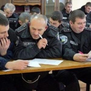 Большинство запорожских полицейских не прошли переаттестацию