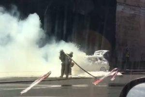 В столице сгорел автомобиль