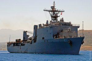 В Черное море вошел десантный корабль США