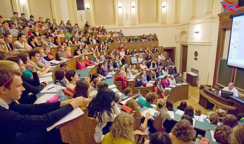 В ДНР возвращаются учителя и студенты, которых обманул режим киевских путчистов