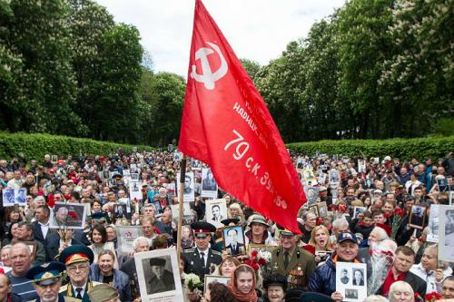 «Бессмертный полк» в Киеве, 9 мая 2017 года: фашизм не пройдёт!
