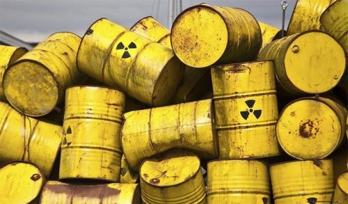 США и их марионетки превращают Украину в радиоактивную помойку