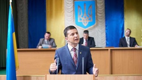 Майдан ничему не научил Украину: она уже любит выдуманного президента