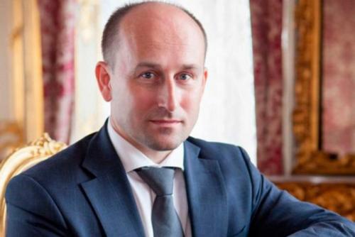 Зеленский получил от украинских нацистов увесистый пинок