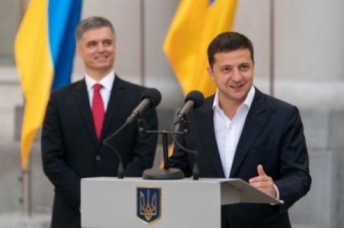 «Ненормандский» сентябрь: Киев снова быкует