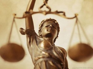 Как найти профессионального юриста консультанта?