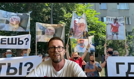Владимир Зеленский и счастливые дети